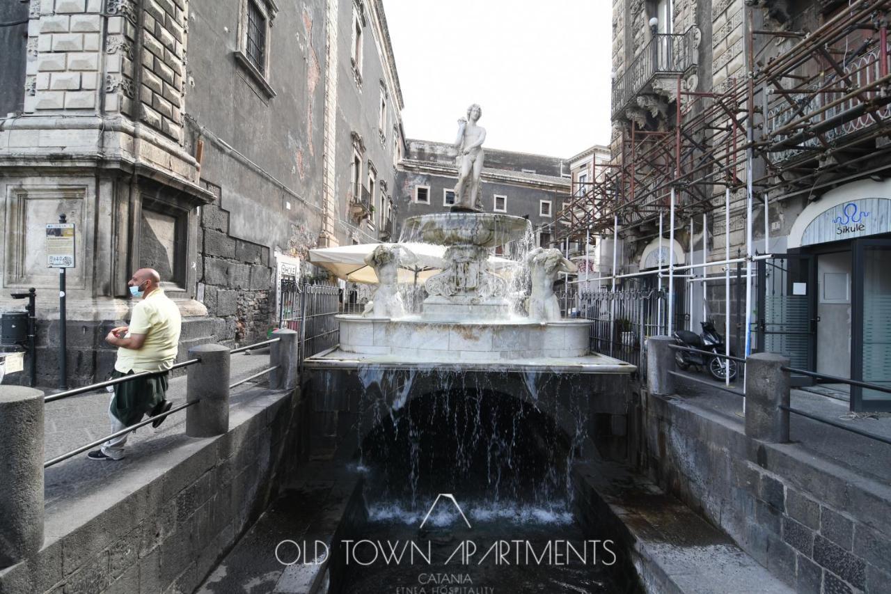 Old Town Apartments Катанія Екстер'єр фото