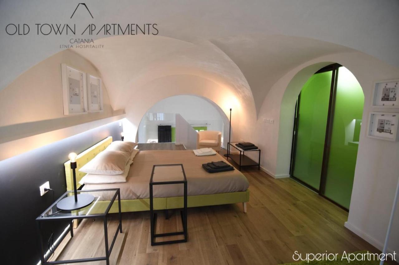 Old Town Apartments Катанія Екстер'єр фото